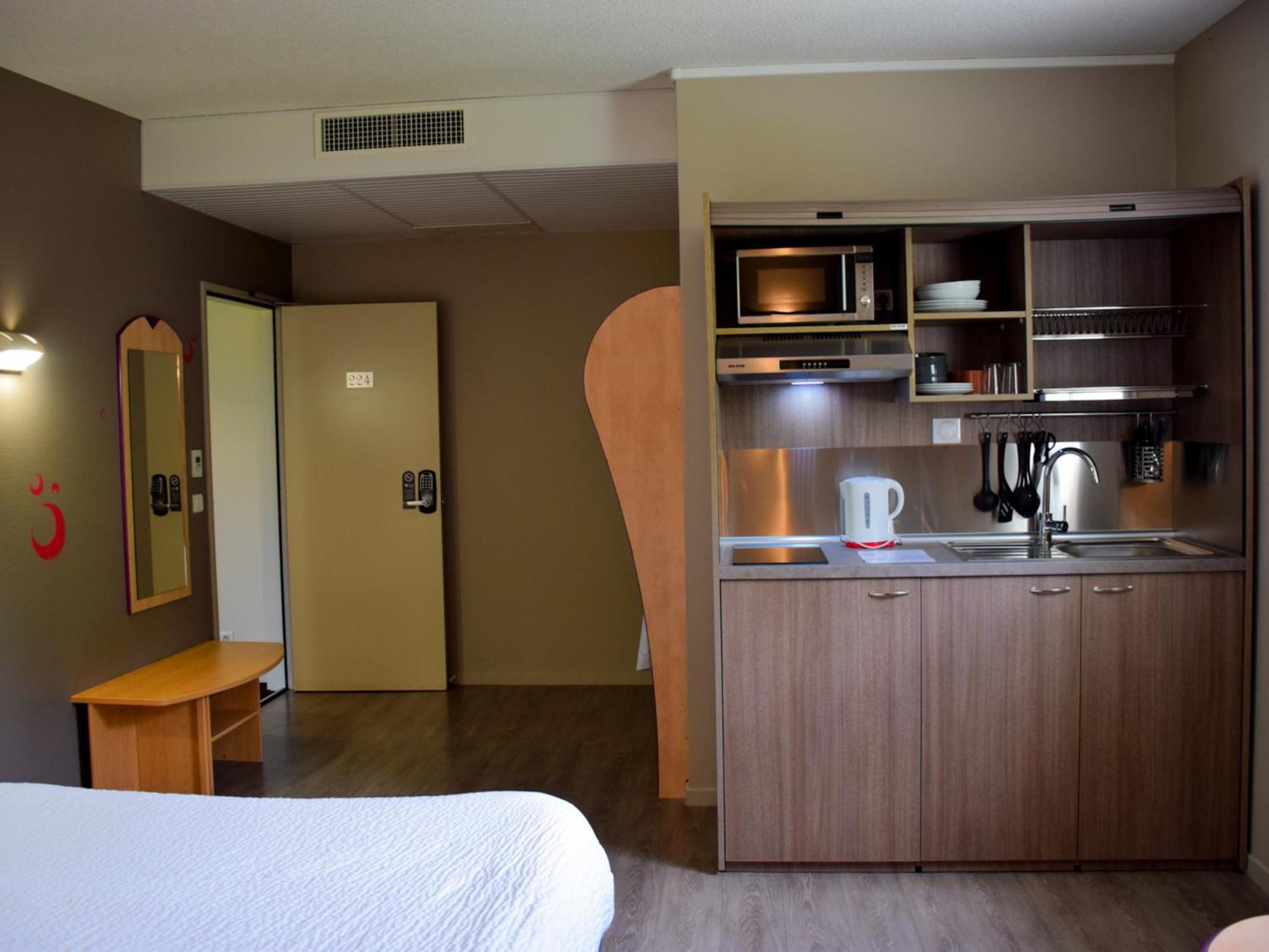 B&B Hotel Aurillac Le Lioran Екстер'єр фото